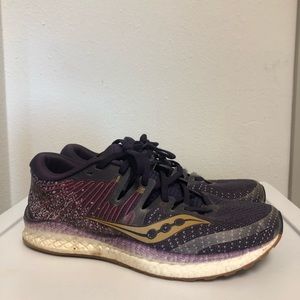 Womens Saucony Liberty ISO 2 Running Shoes Sz 9